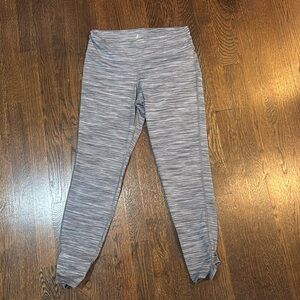Old Navy Active Go-Dry Leggings